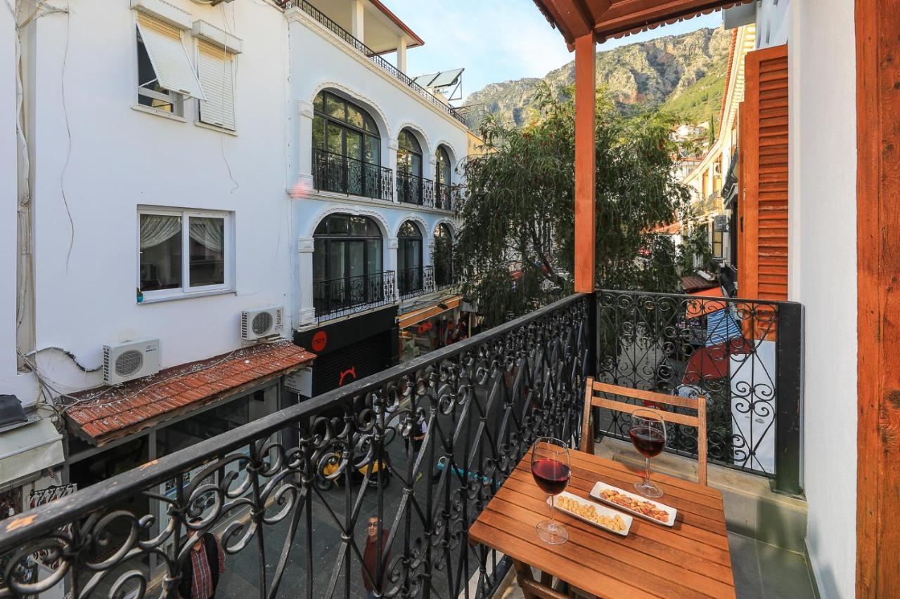 Ibrahim Serin Konagi Hotel Каш Екстериор снимка