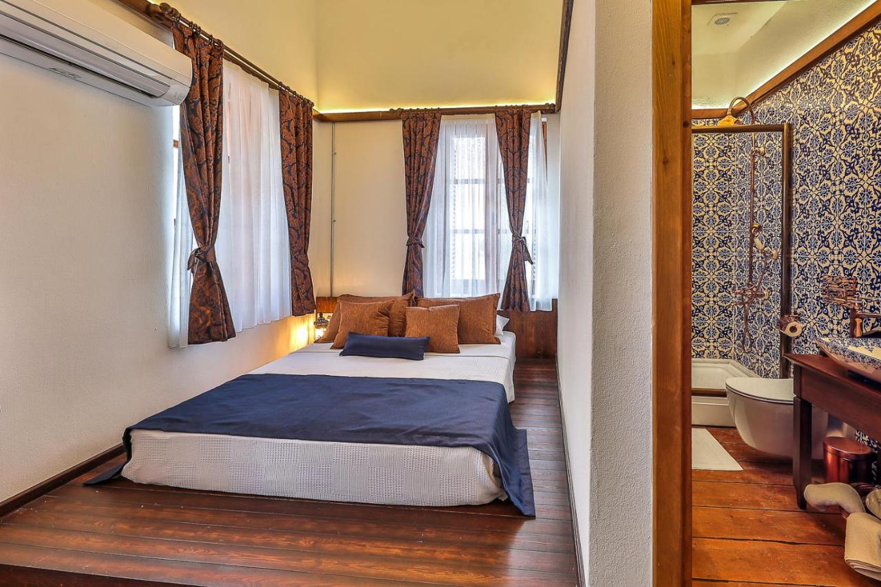Ibrahim Serin Konagi Hotel Каш Екстериор снимка
