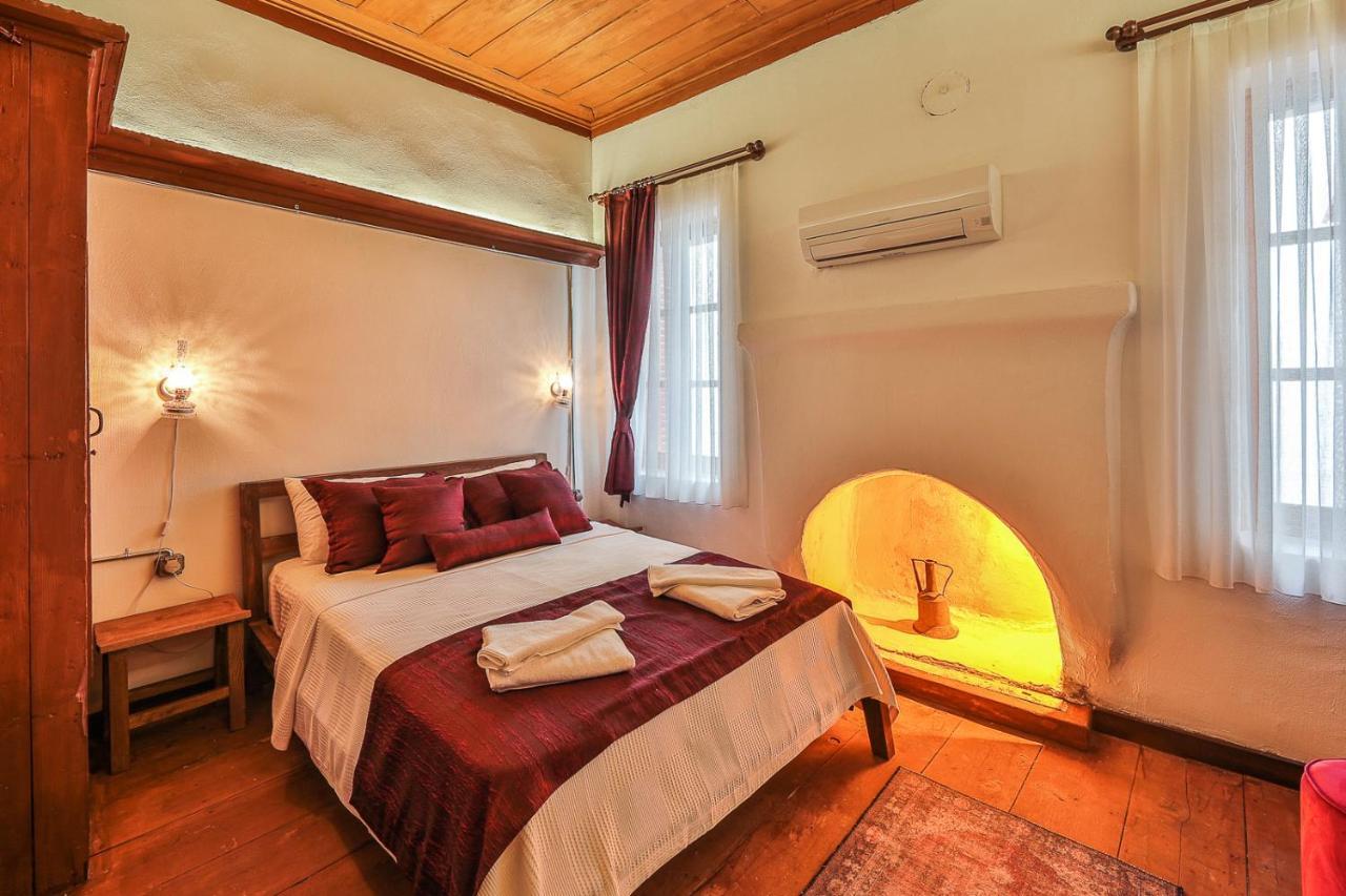 Ibrahim Serin Konagi Hotel Каш Екстериор снимка