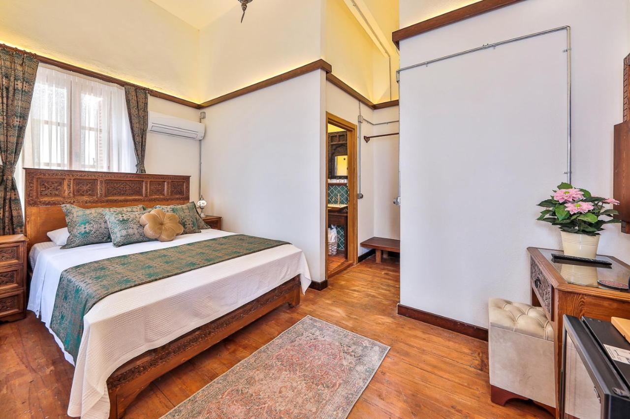 Ibrahim Serin Konagi Hotel Каш Екстериор снимка