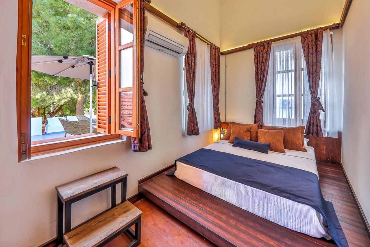 Ibrahim Serin Konagi Hotel Каш Екстериор снимка